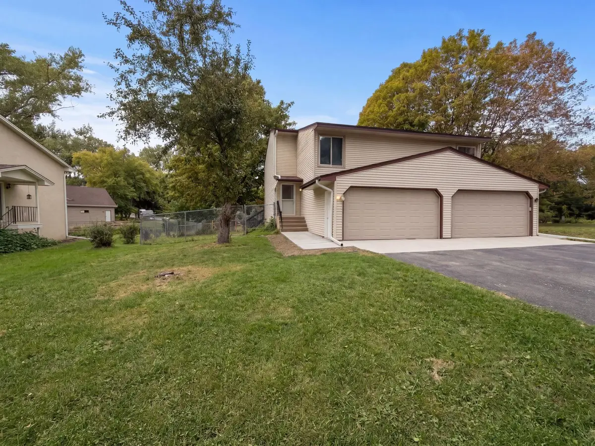 15391 Trillium Circle, Eden Prairie, MN 55344 - #1