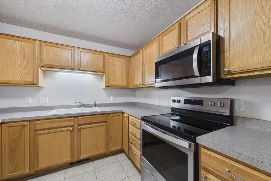17254 Marshfield Lane Se, Prior Lake, MN 55372 - #3