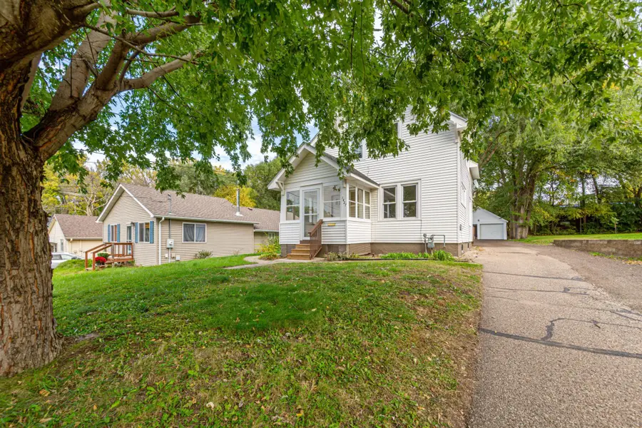 1427 Central Avenue N, Faribault, MN 55021 - #2