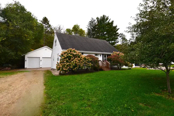435 Spring Creek Road S, Red Wing, MN 55066