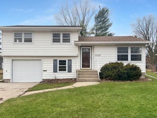 1122 S State Street, Fairmont, MN 56031