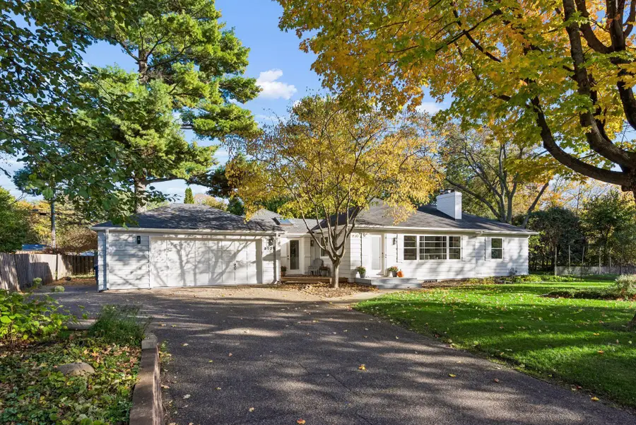 3525 The Mall, Minnetonka, MN 55345 - #2