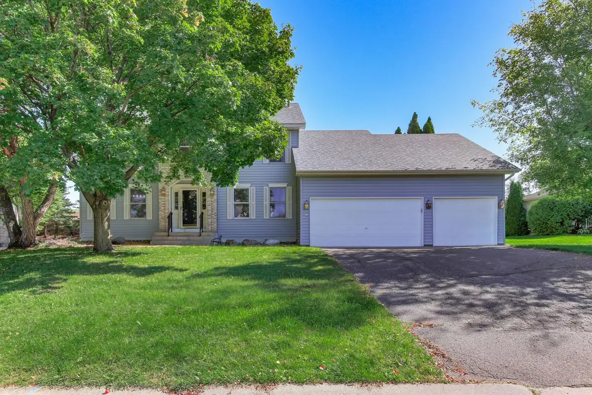 5570 Wood Duck Court, Shoreview, MN 55126 - #1
