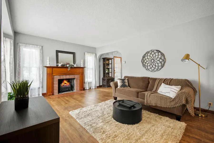 532 W Broadway Avenue, Forest Lake, MN 55025 - #3