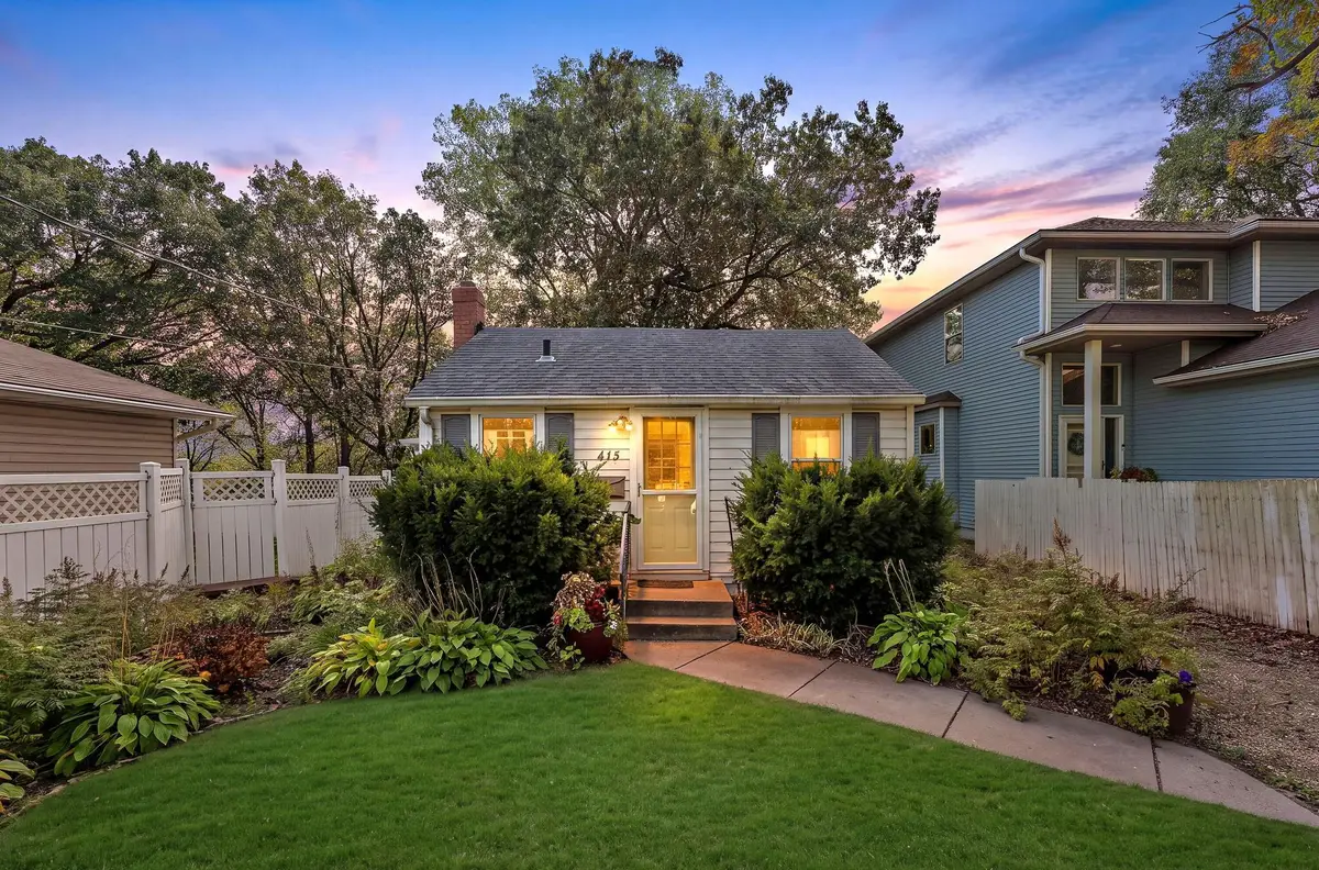 415 Chestnut Street E, South Saint Paul, MN 55075 - #1