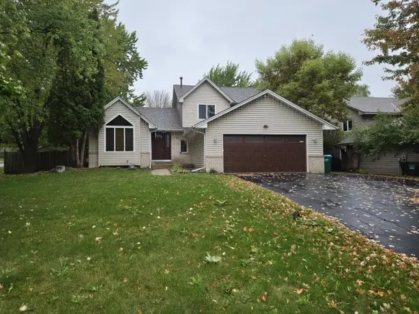 1621 Knox Circle, Burnsville, MN 55337