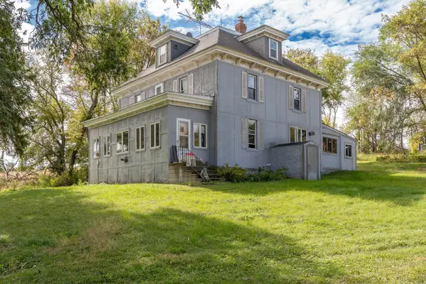 12790 58th Street, Mayer, MN 55360
