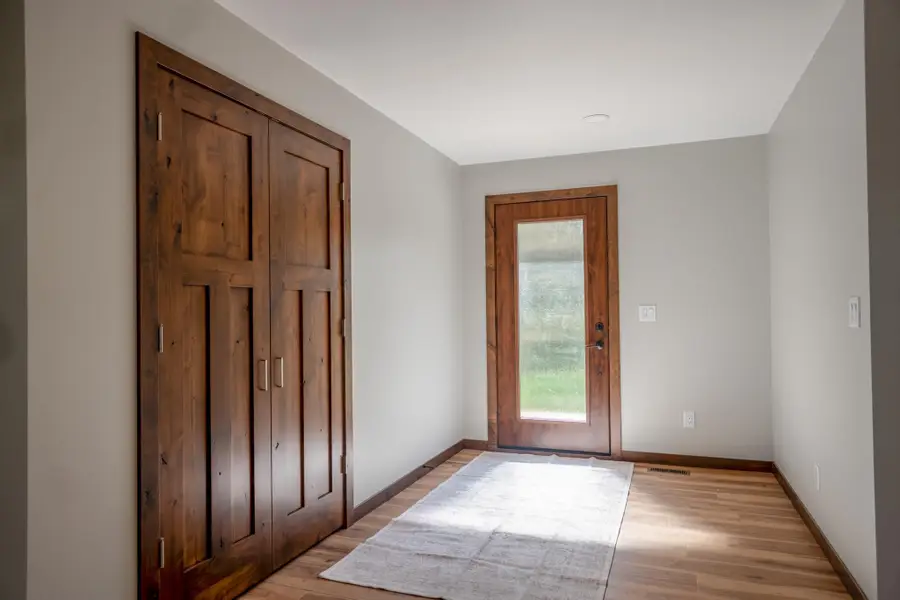 21000 Highway 9 Ne, New London, MN 56273 - #3