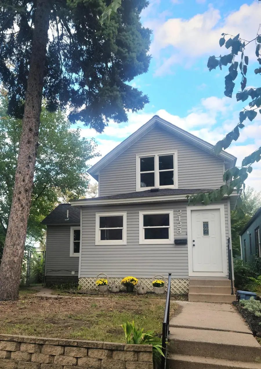 2423 Quincy Street Ne, Minneapolis, MN 55418 - #2