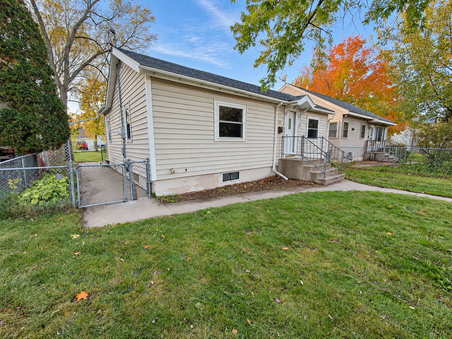 1041 17th Avenue S, Saint Cloud, MN 56301 - #2
