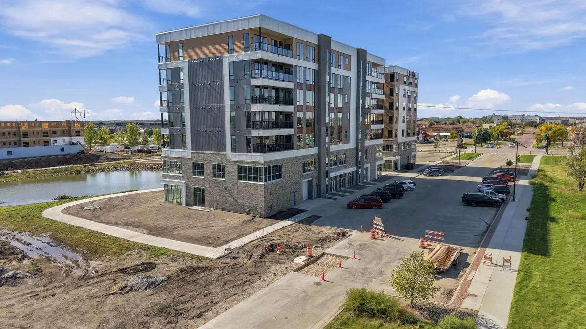 4470 24 Avenue S #406, Fargo, ND 58103 - #1