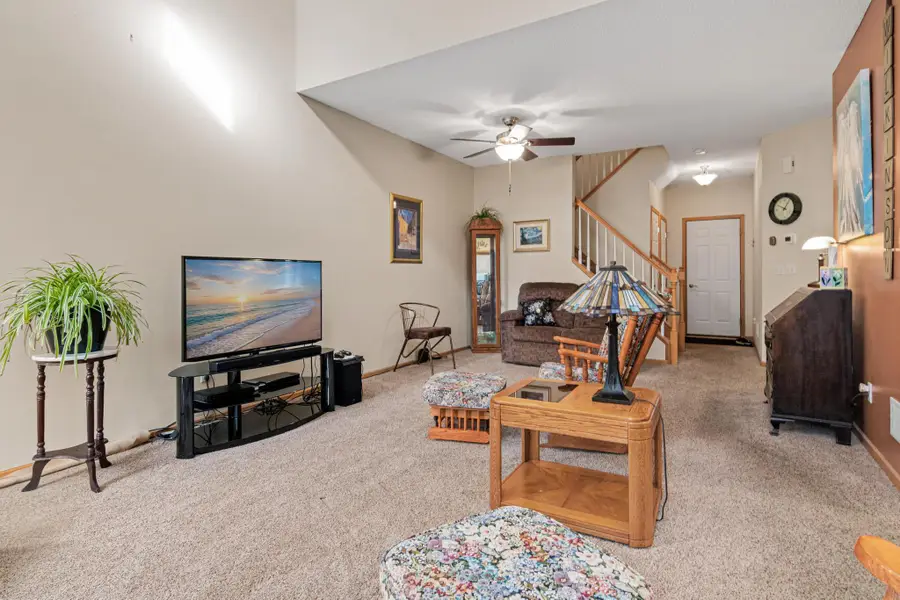 629 Sutherland Drive, Woodbury, MN 55129 - #2