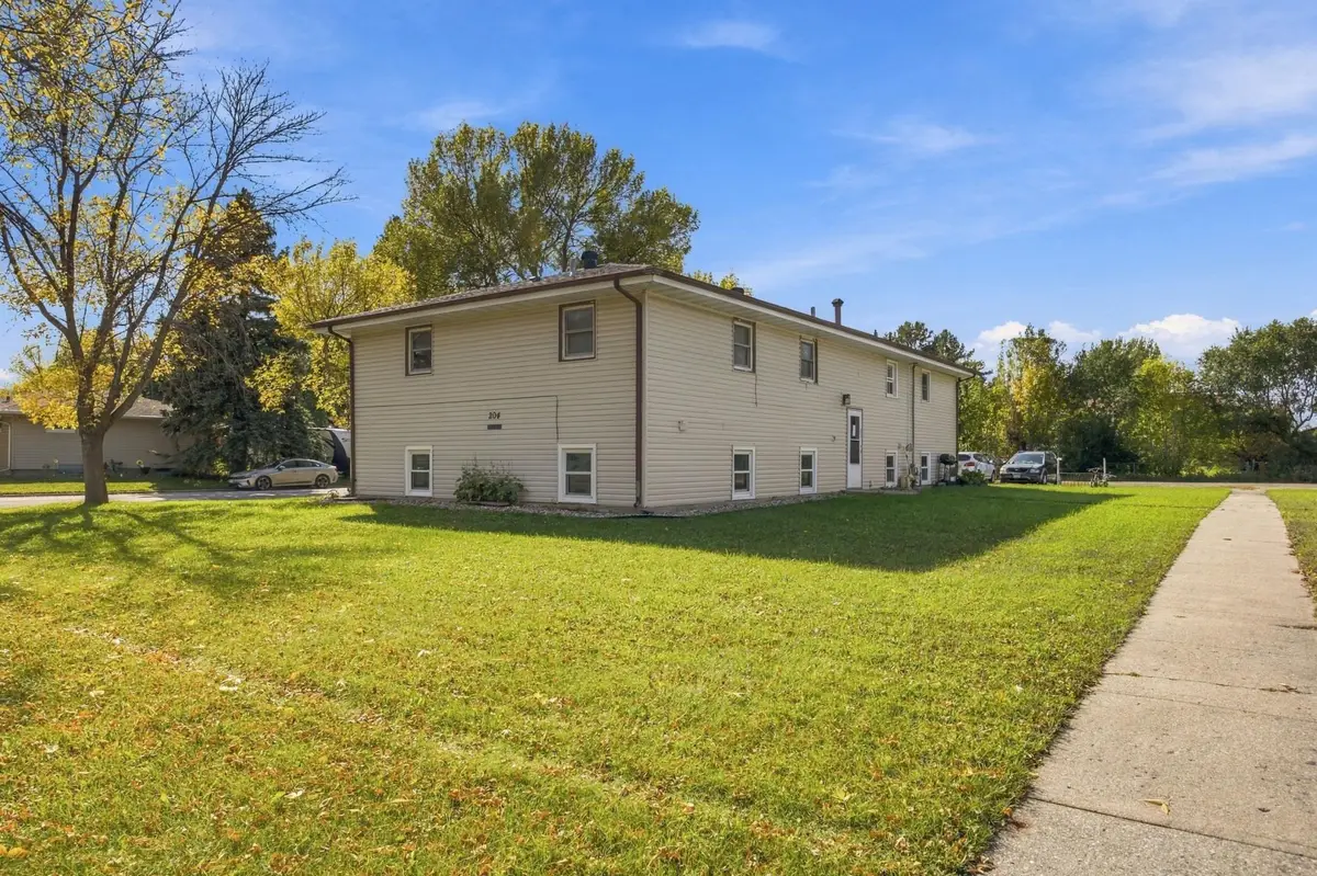 204 4th Street Nw, Dilworth, MN 56529 - #1