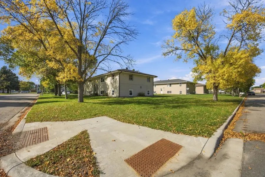 204 4th Street Nw, Dilworth, MN 56529 - #2