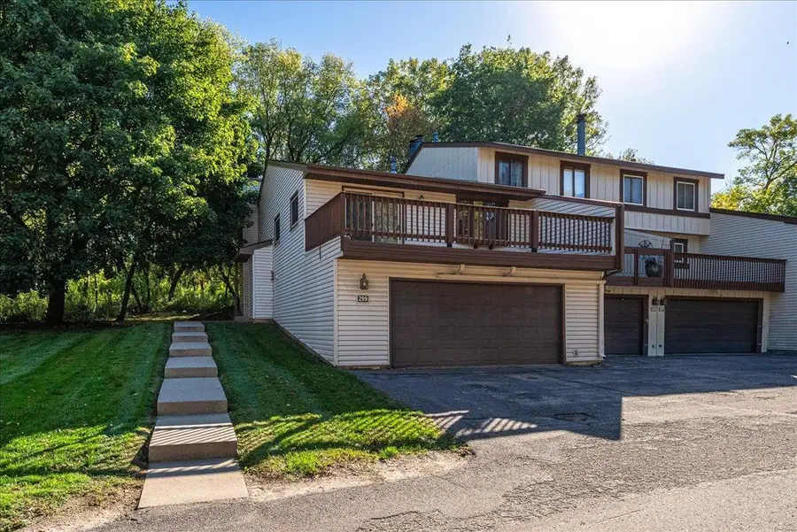 299 River Woods Lane, Burnsville, MN 55337 - #2