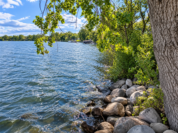 110 W 1st Street N, Cottonwood, MN 56229