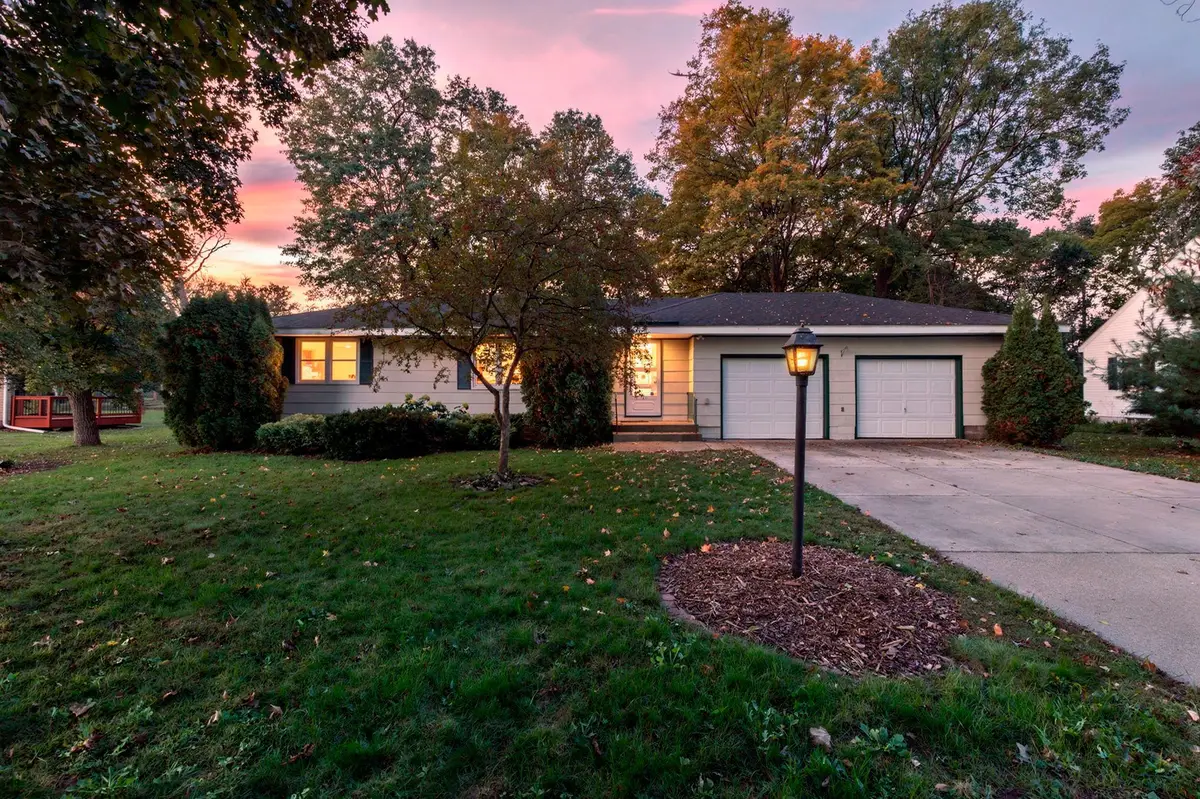 6609 74th Avenue N, Brooklyn Park, MN 55428 - #1