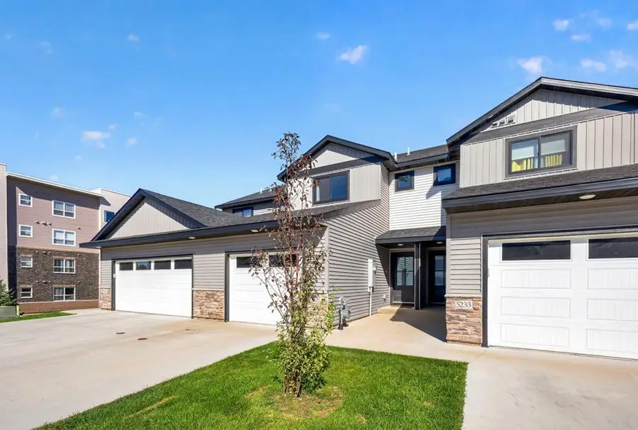 5237 Harvest Square Place Nw, Rochester, MN 55901 - #2