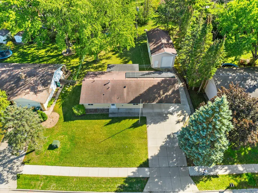 1086 Lowell Drive, Apple Valley, MN 55124 - #3