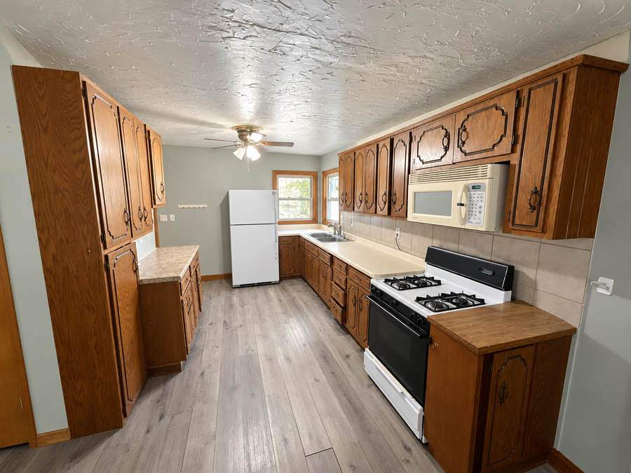 140 2nd Avenue N, Waite Park, MN 56387 - #2