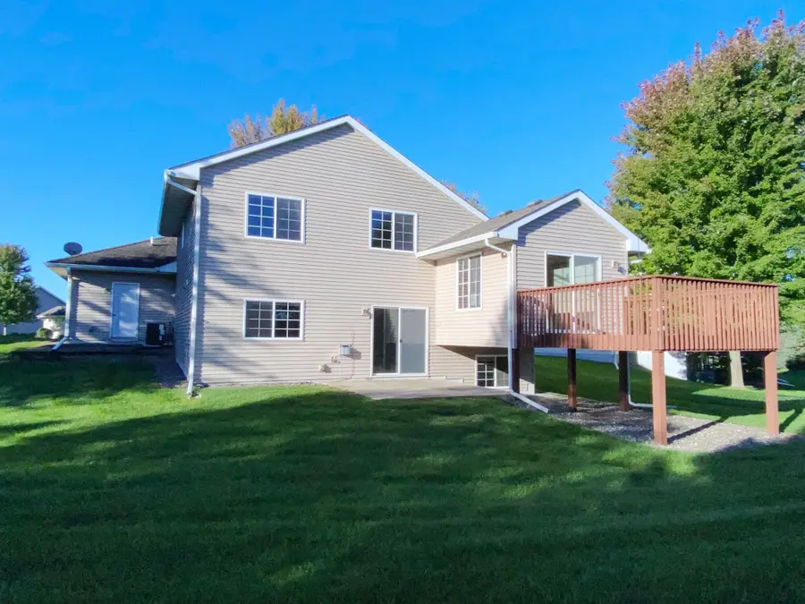 11452 17th Place Ne, Saint Michael, MN 55376 - #3