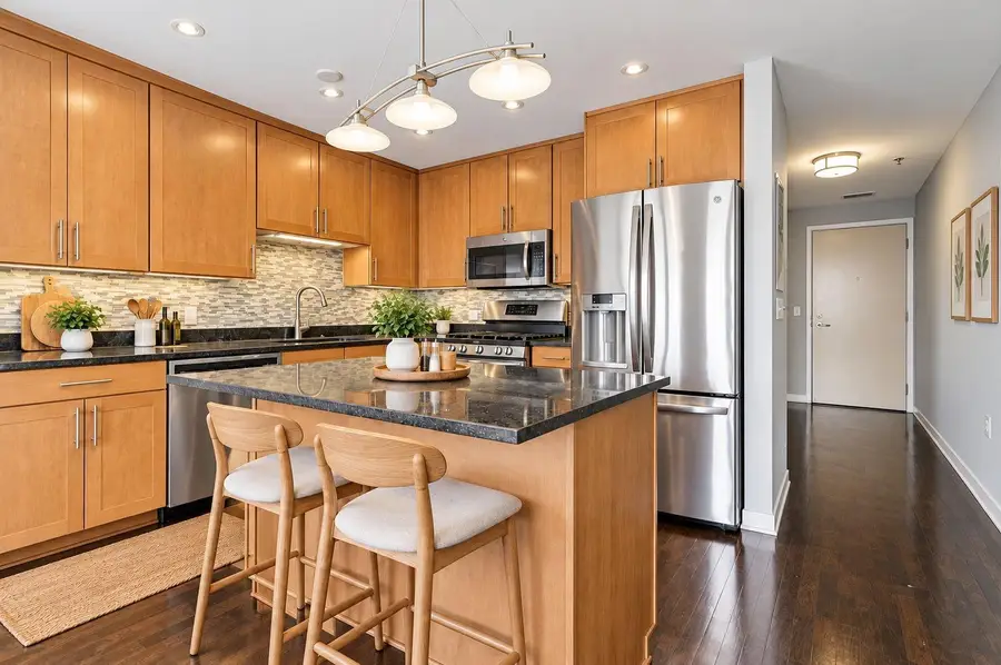 929 Portland Avenue #1807, Minneapolis, MN 55404 - #2