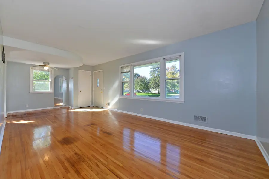 6806 Scott Avenue N, Brooklyn Center, MN 55429 - #3