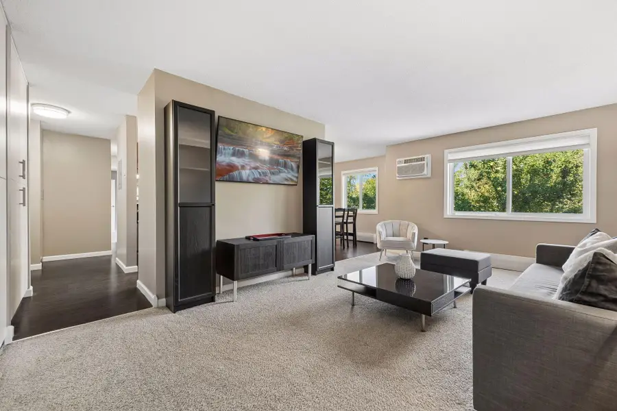 333 8th Street Se #219, Minneapolis, MN 55414 - #2