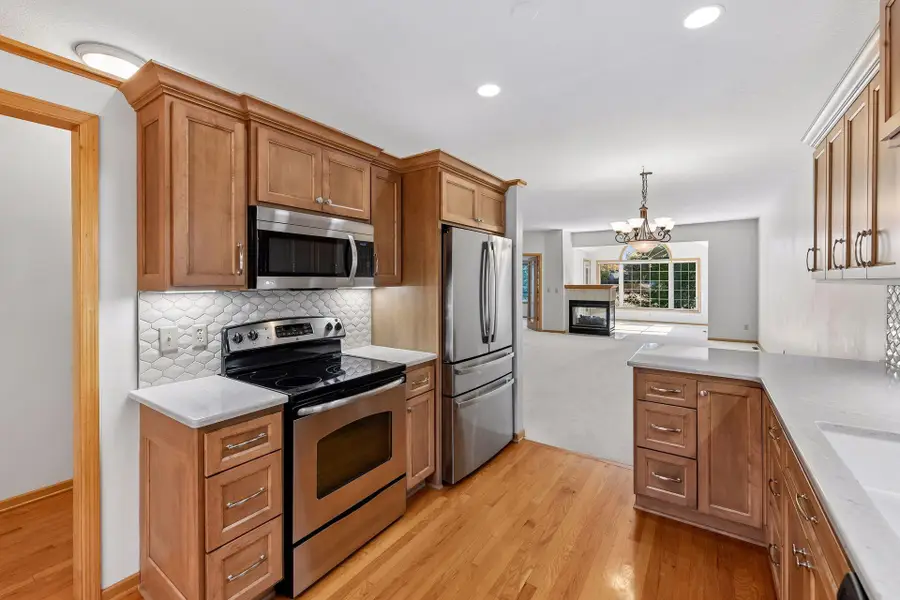 8395 Rosewood Drive, Chanhassen, MN 55317 - #3