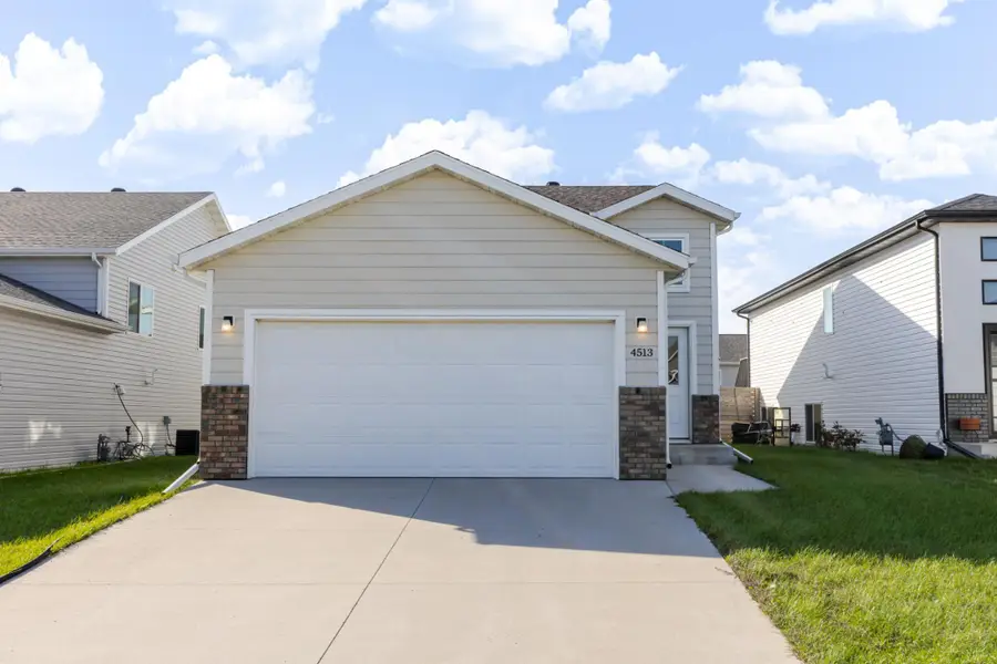 4513 17th Street S, Moorhead, MN 56560 - #2