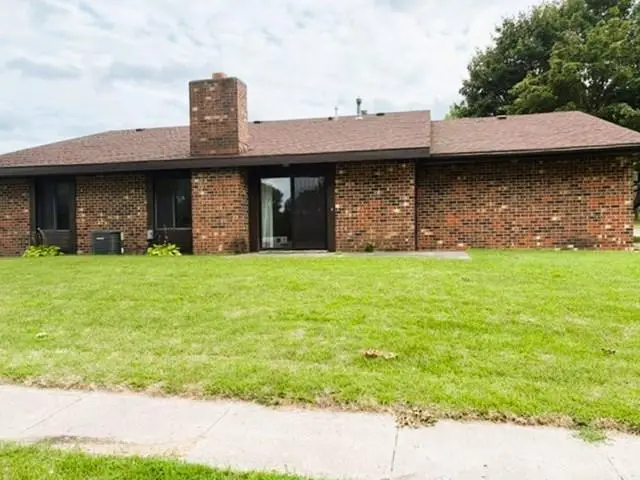 3009 1st Avenue Nw, Willmar, MN 56201 - #2
