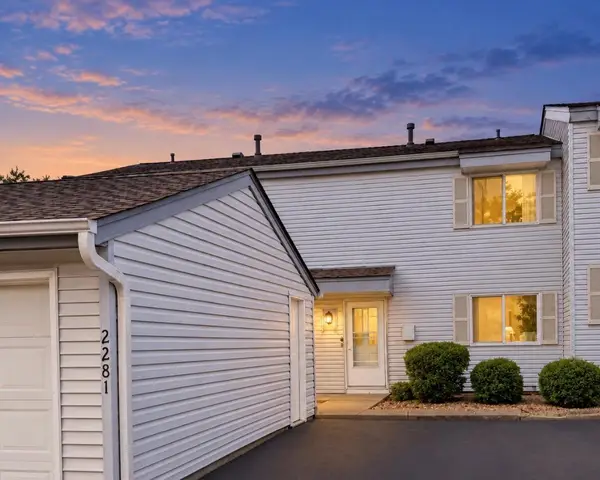 2281 Pond Avenue, Maplewood, MN 55119