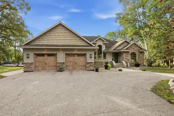 4201 104th Avenue Ne, Spicer, MN 56288