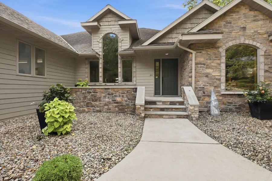 4201 104th Avenue Ne, Spicer, MN 56288 - #2