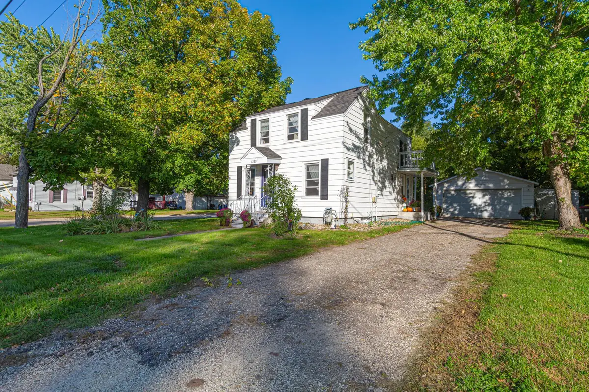 1229 1st Avenue Ne, Faribault, MN 55021 - #1