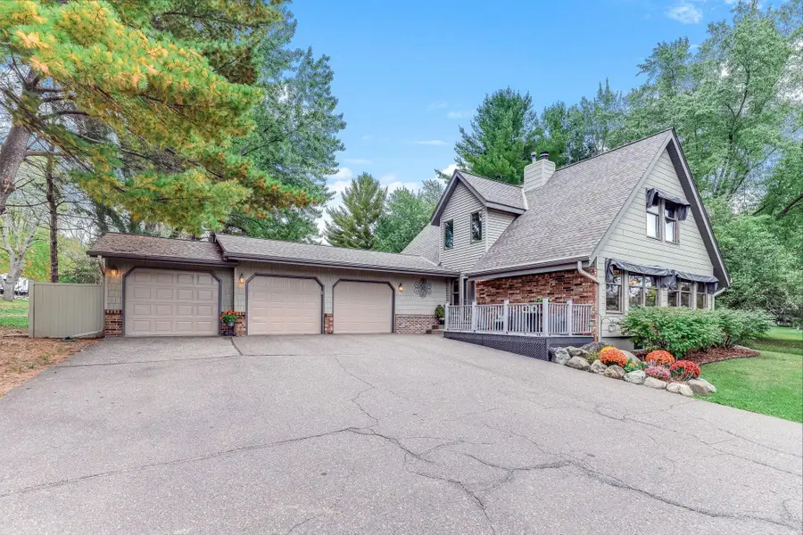 1401 Omaha Avenue N, Stillwater, MN 55082 - #2