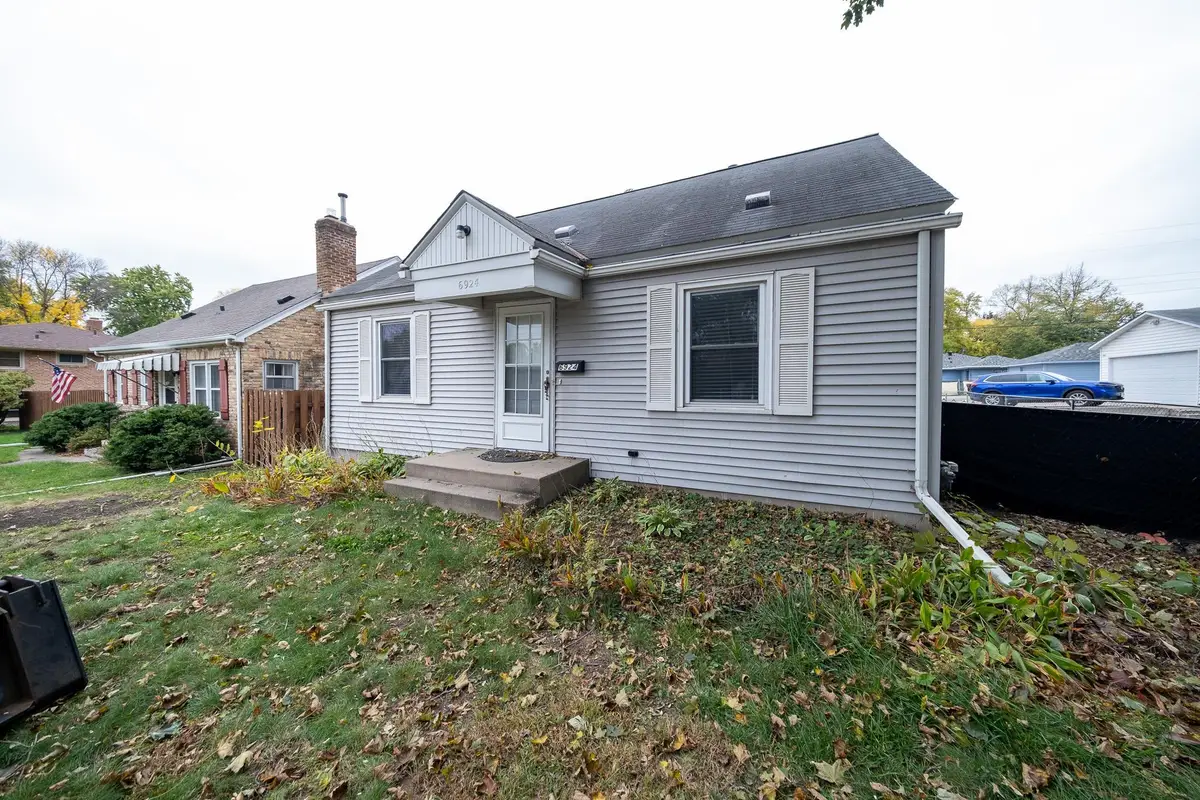 6924 Penn Avenue S, Richfield, MN 55423 - #1
