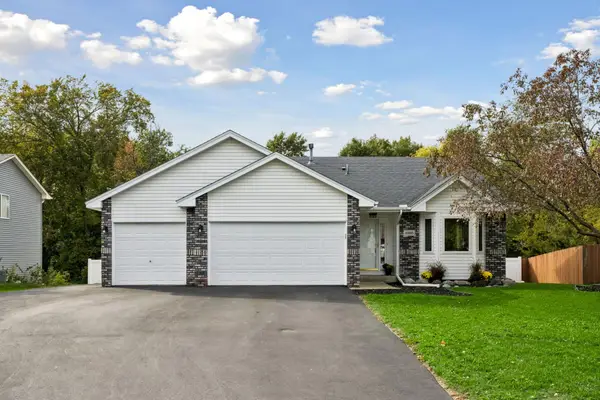 8986 Waconia Street Ne, Blaine, MN 55449