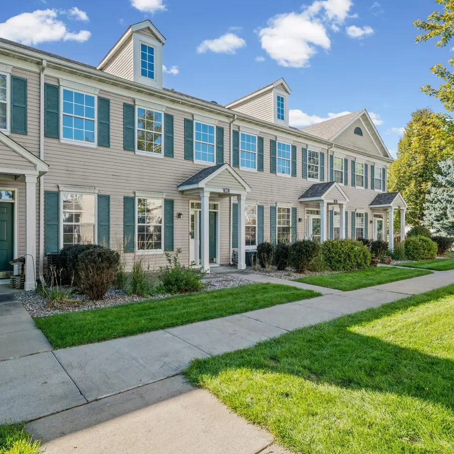 941 Newport Avenue, Shakopee, MN 55379 - #3