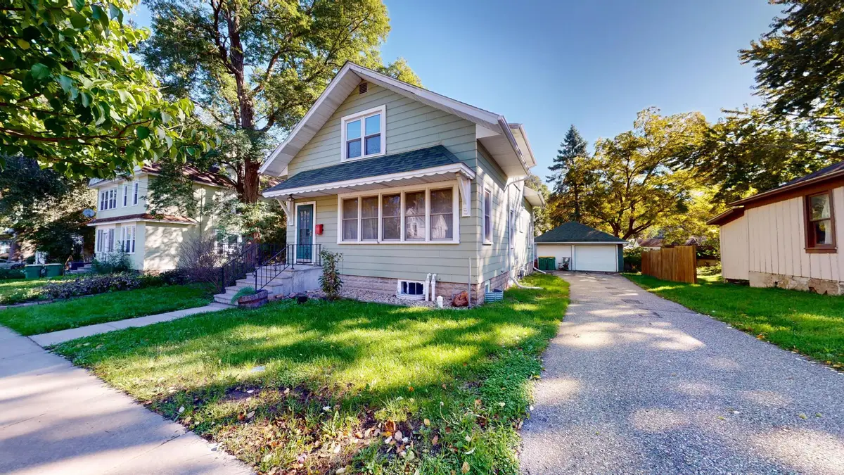 815 Frank Avenue, Albert Lea, MN 56007 - #1
