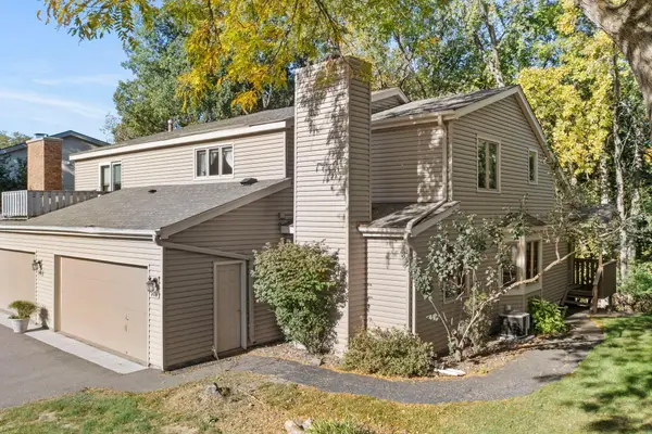 5422 Meister Road, Fridley, MN 55432