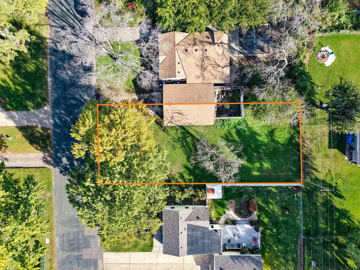 9211 Columbus Avenue S, Bloomington, MN 55420 - #1
