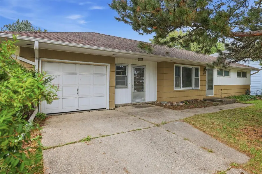 1677 Rose Place, Roseville, MN 55113 - #2