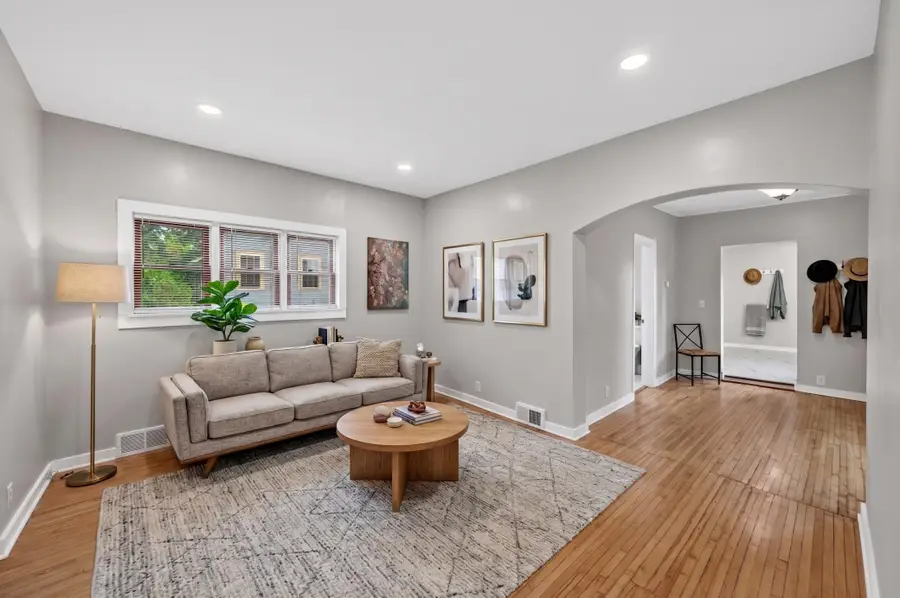 1084 Sylvan Street, Saint Paul, MN 55117 - #3