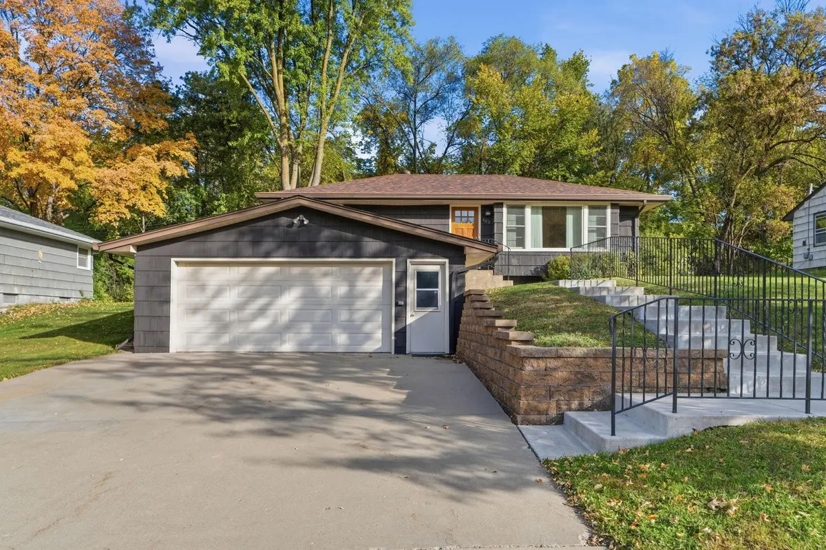 443 Eldridge Avenue W, Roseville, MN 55113 - #1