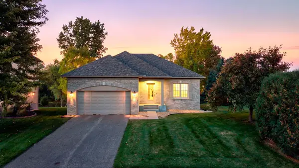 301 Canyon Boulevard, Hudson, WI 54016