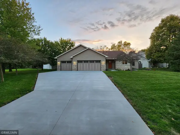 915 Ferndale Avenue S, Maplewood, MN 55119