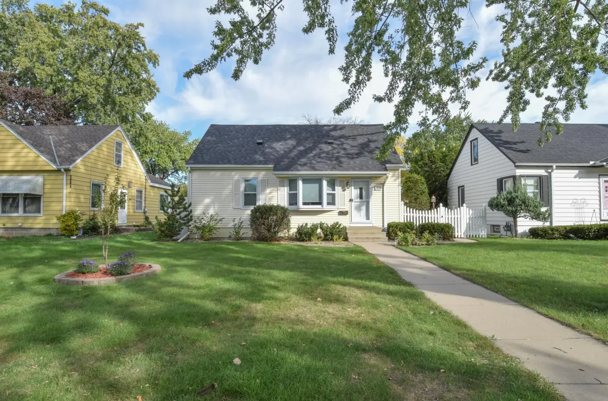 2123 Fairway Drive Ne, Columbia Heights, MN 55421 - #1