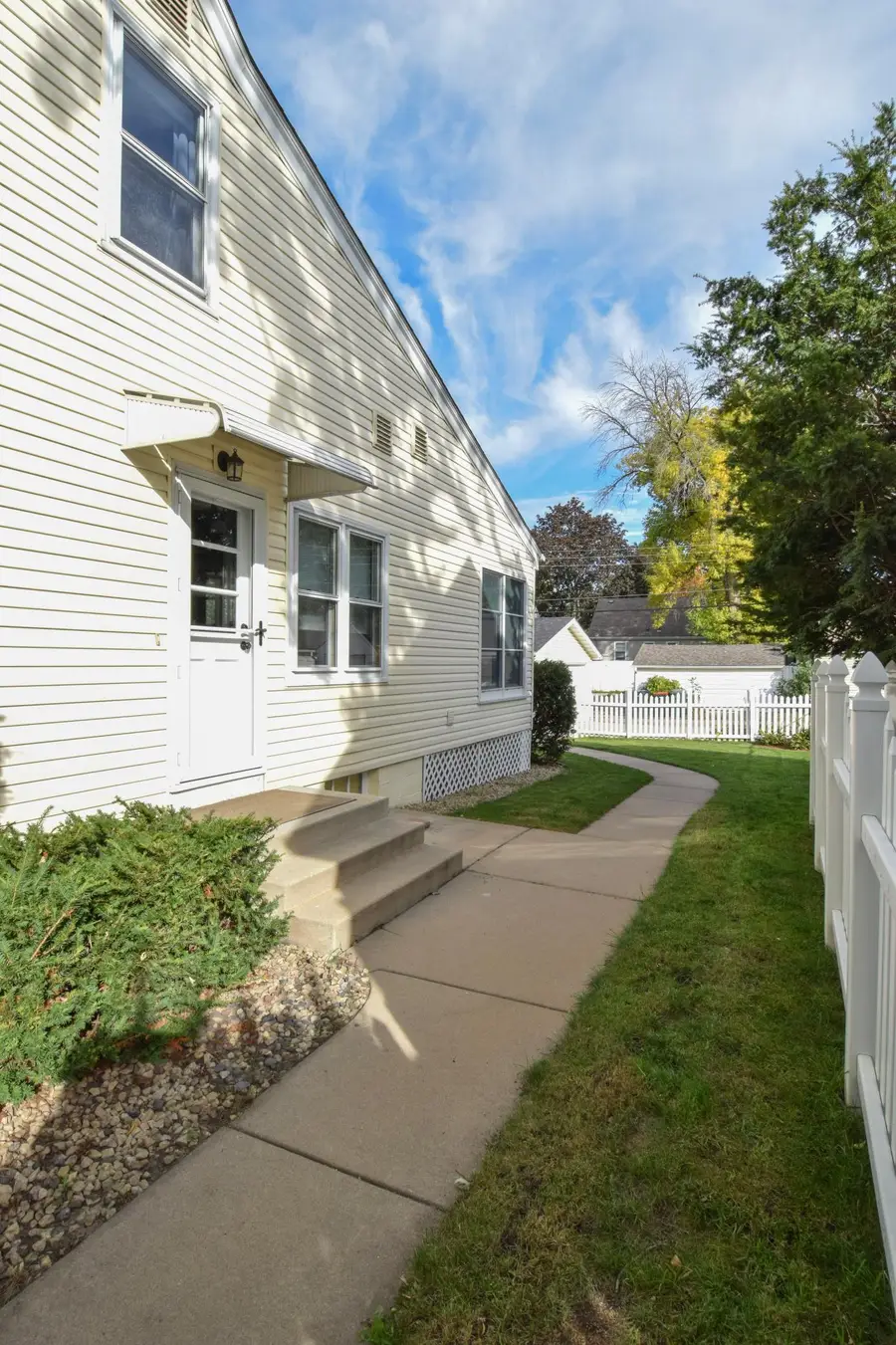 2123 Fairway Drive Ne, Columbia Heights, MN 55421 - #3