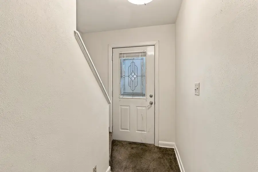 1049 Gorman Avenue, West Saint Paul, MN 55118 - #2